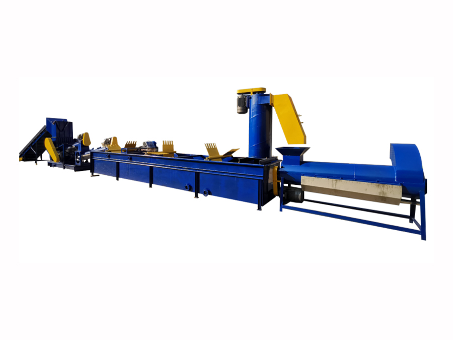 Flake crushing, cleaning and recycling line